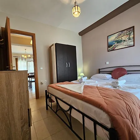 Modern Kallithea 3 Daire